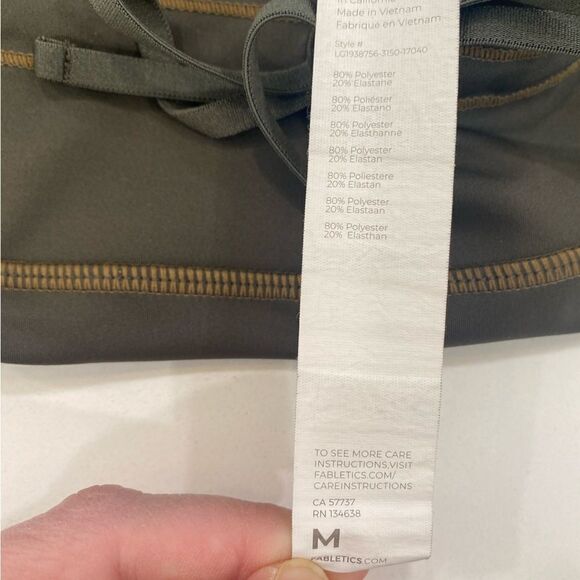 Fabletics Drawstring Mid-rise Ultracool Shine Leggings in Olive Green Size M - Picture 6 of 7